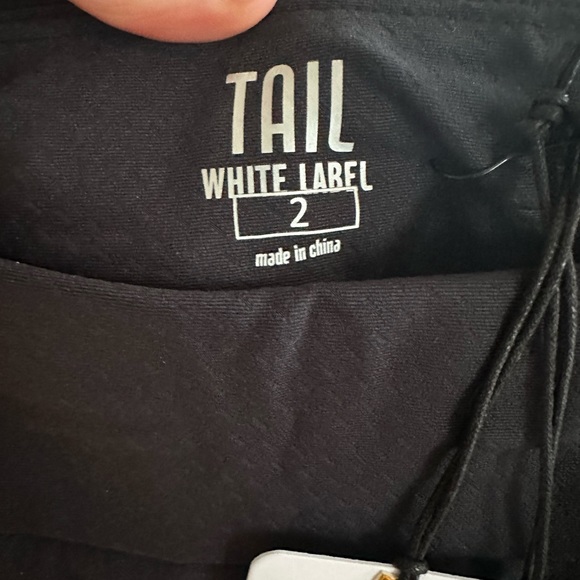 Tail NWT size 2 black jogger - Picture 2 of 8